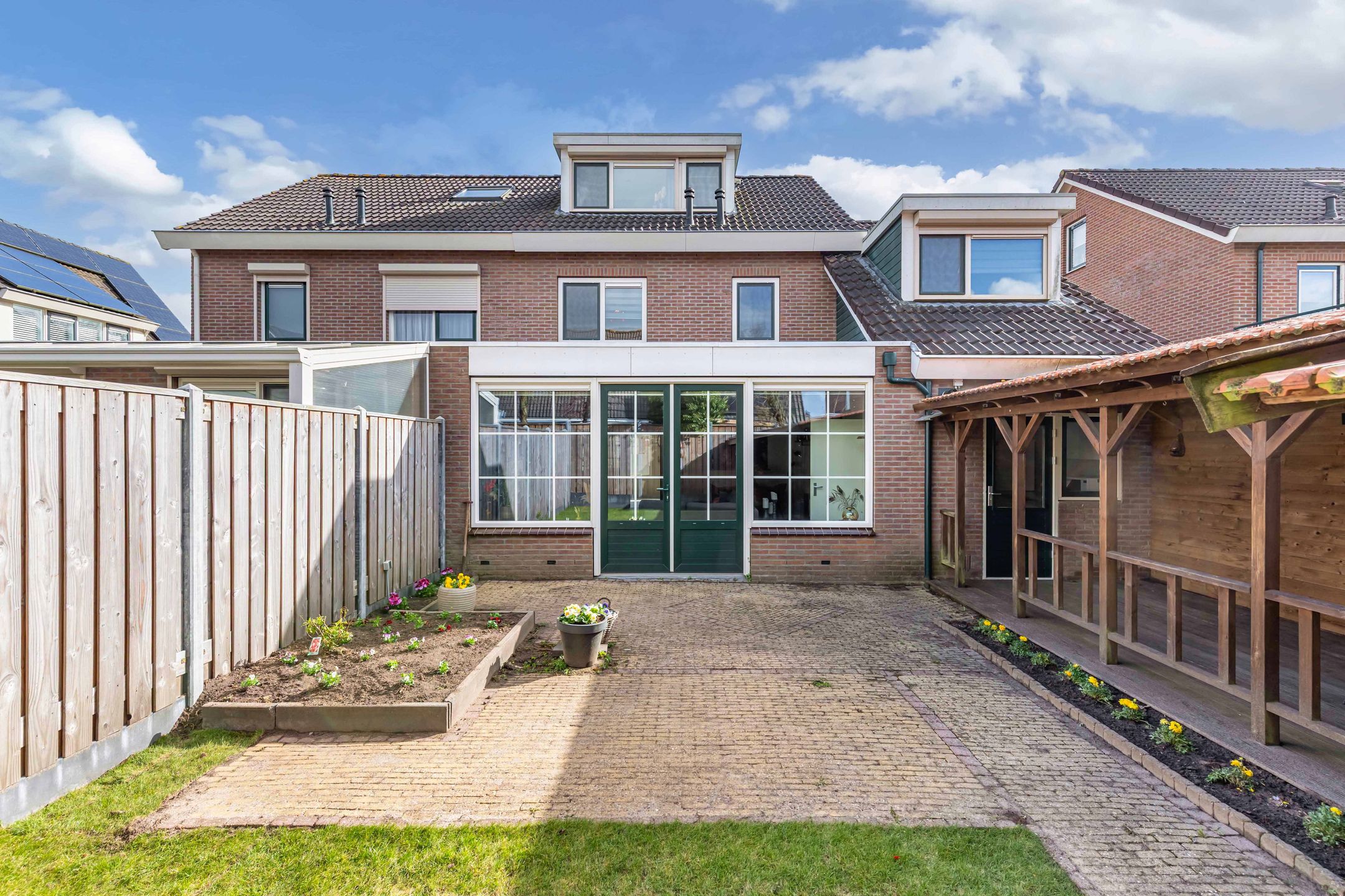 Spacious extended semi-detached home with garage in Heino Zuid — 45