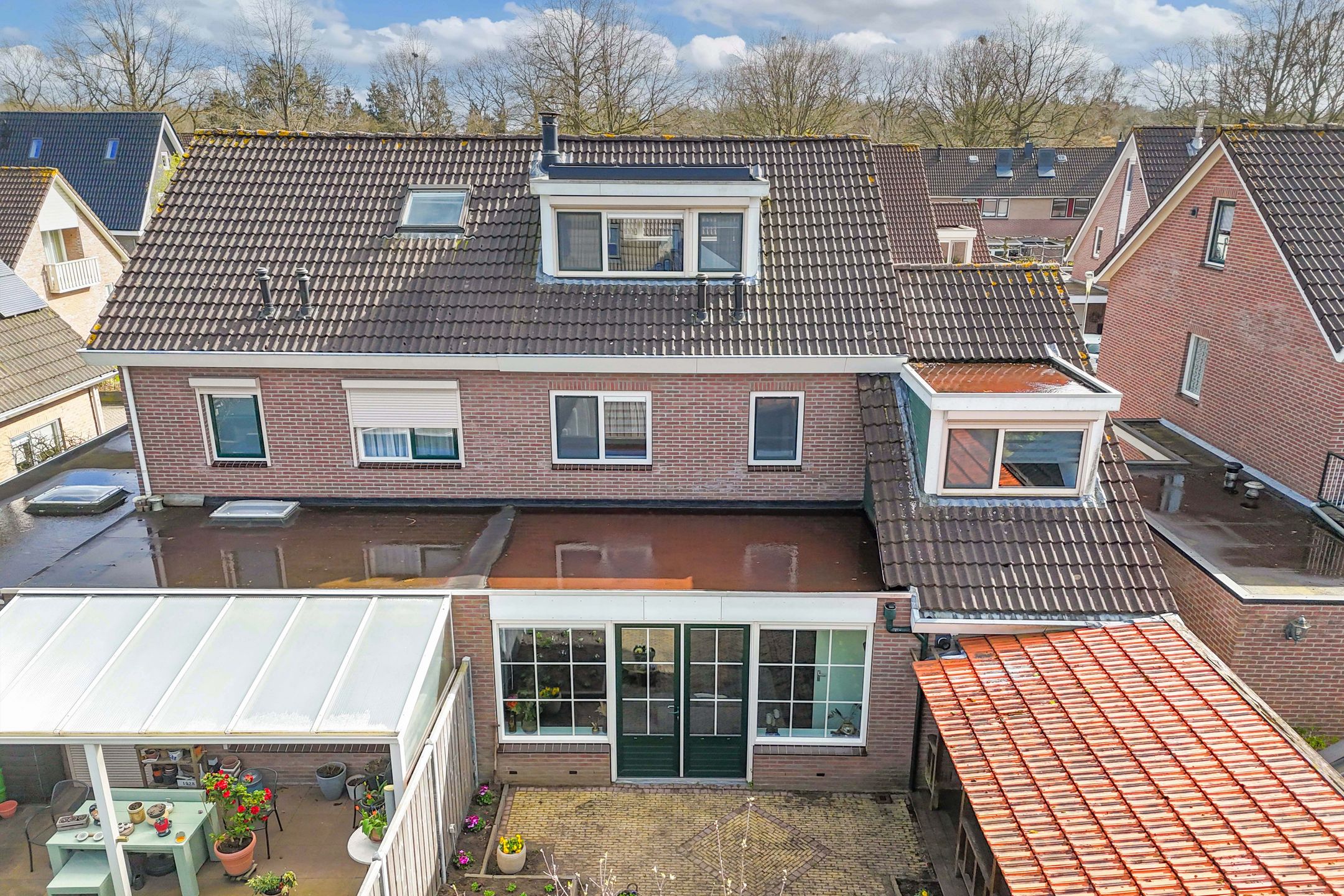 Spacious extended semi-detached home with garage in Heino Zuid — 48