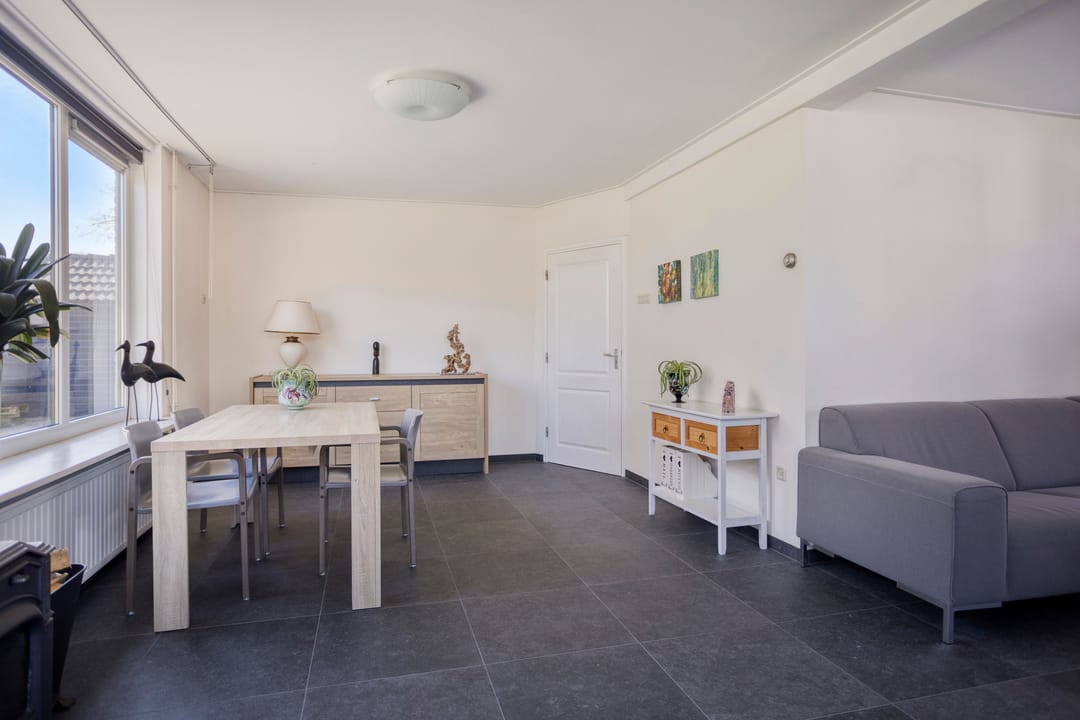 Foto 16 van Eswal 47