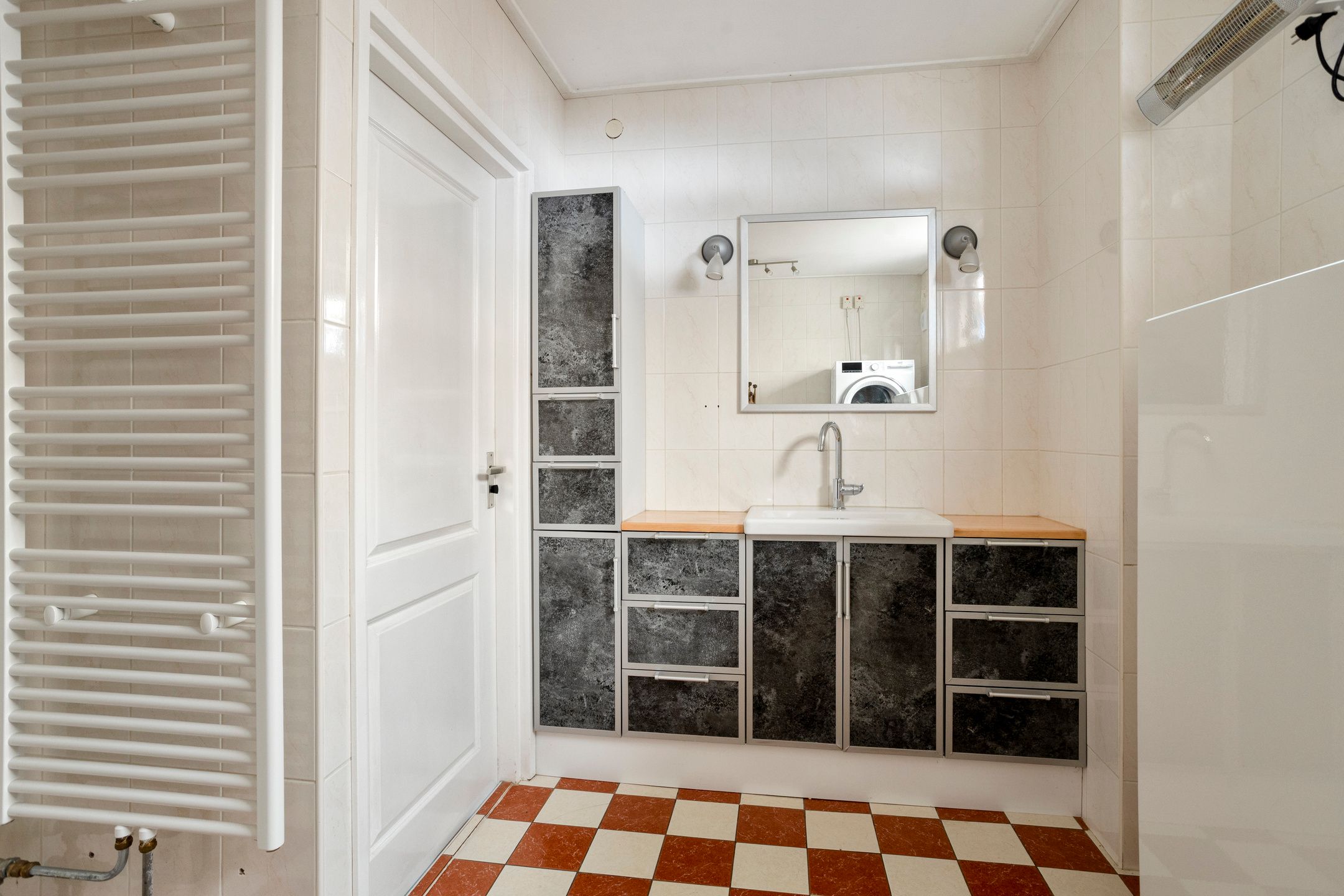 Foto 18 van Eswal 47