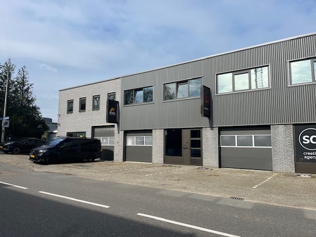 Bekijk foto 1 van Gezelstraat 3-C