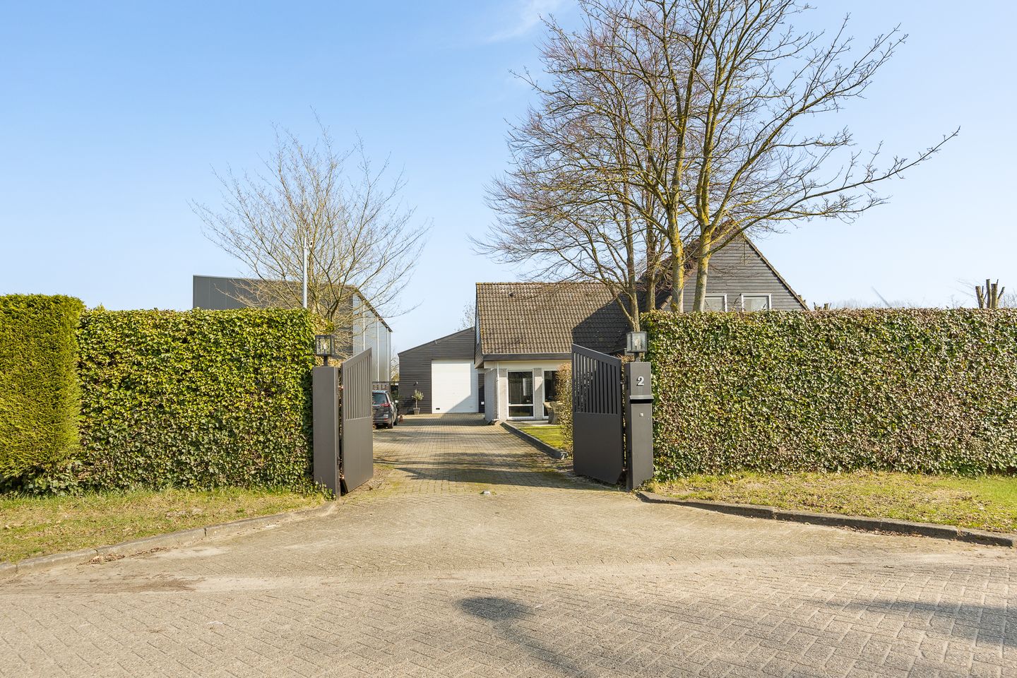 Unique Mixed-Use Property with Spacious Lot Near A-27 — 44