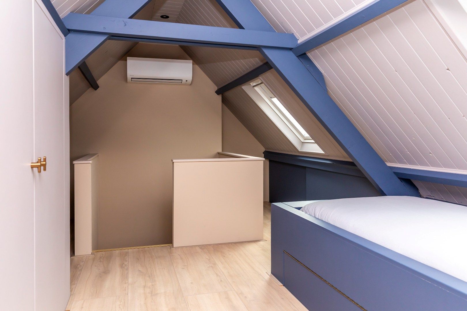 Foto 39 van Schoolstraat 2