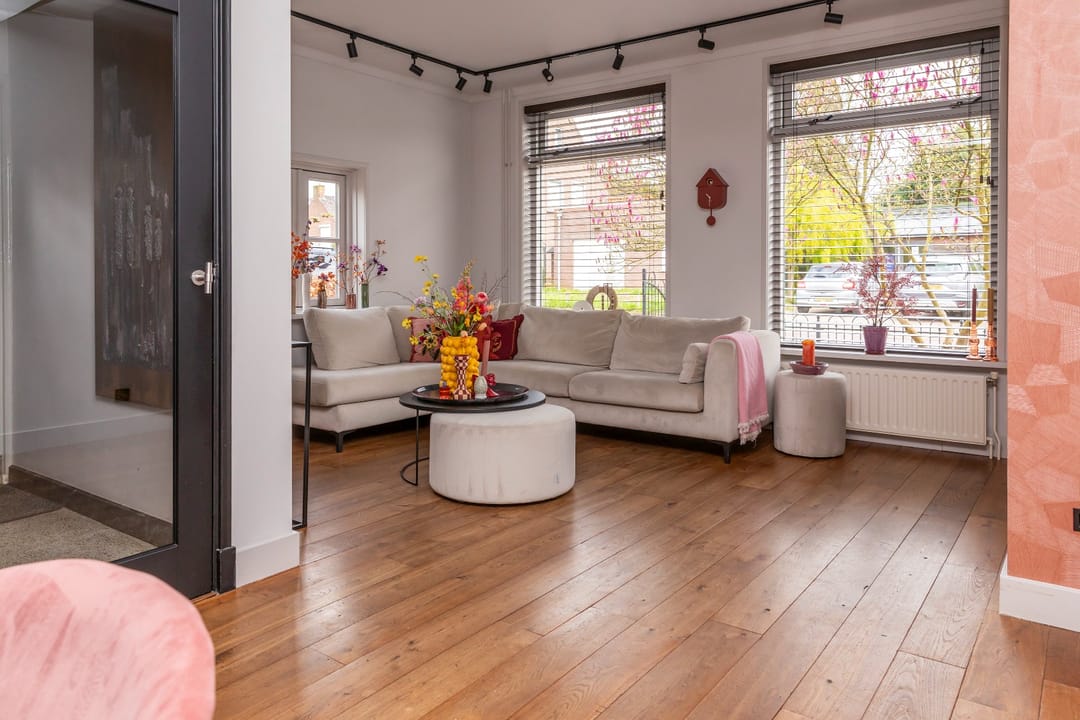 Foto 61 van Schoolstraat 2