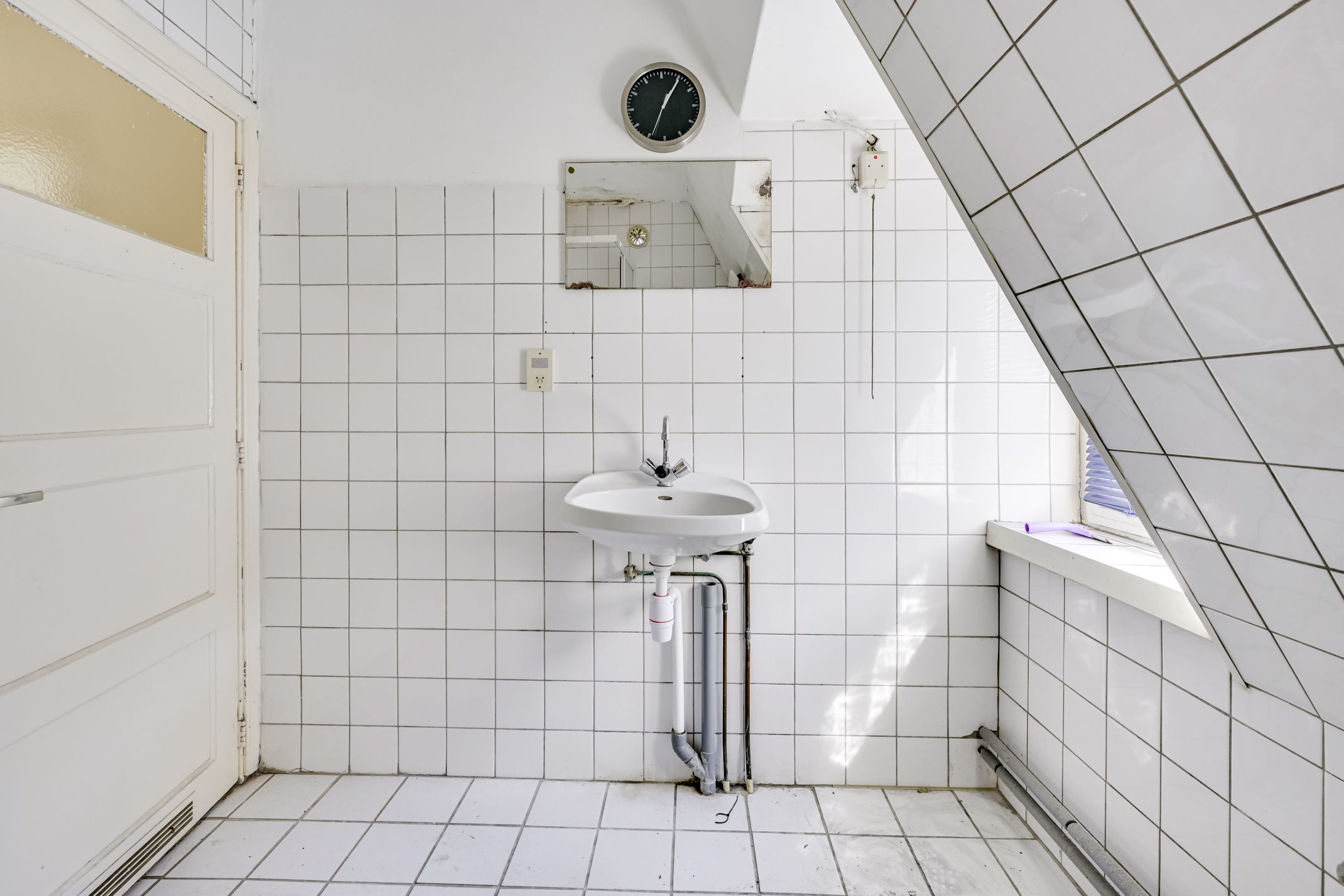 Renovation Opportunity in Historic Utrecht City Centre — 33