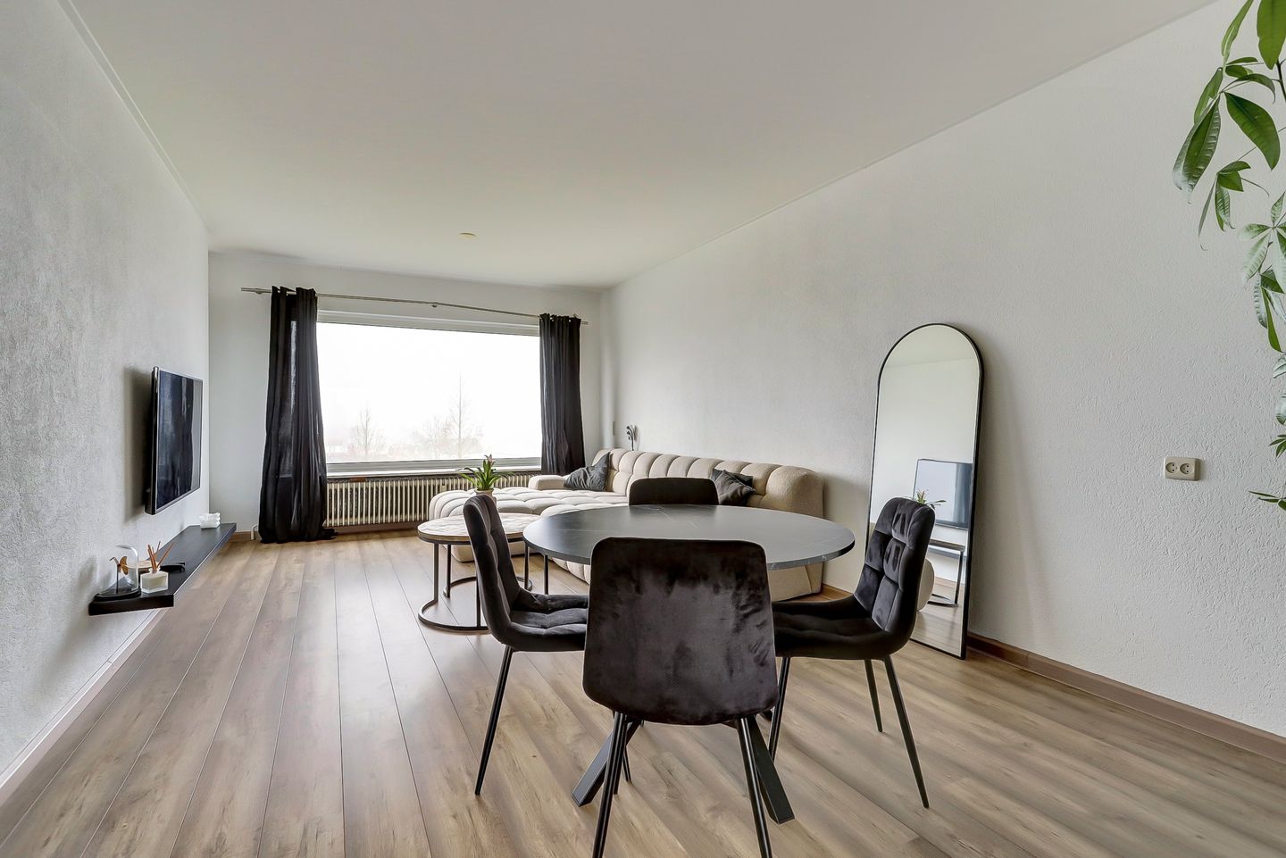 Photo 10 of Oranjehof 87