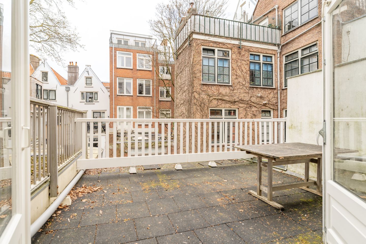 Charming Apartment with Spectacular Roof Terrace in Central Amsterdam — 20