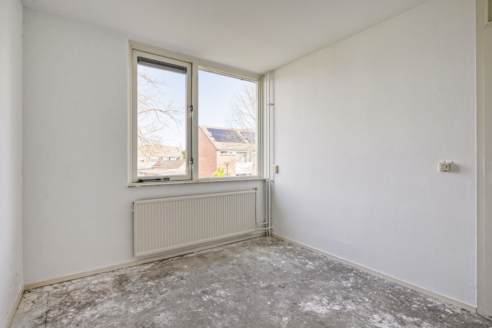 Spacious terraced home with sunny southwest garden in Hank — 15