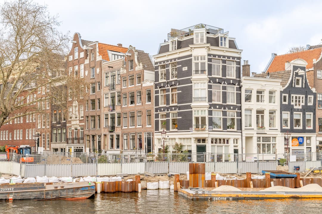 Charming Apartment with Spectacular Roof Terrace in Central Amsterdam — 22
