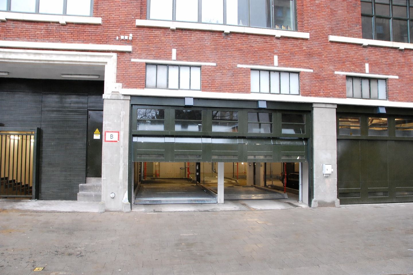 Foto 4 van Westplein