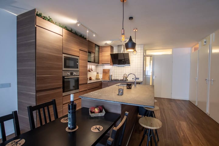 Foto 4 van Emmaplein 17