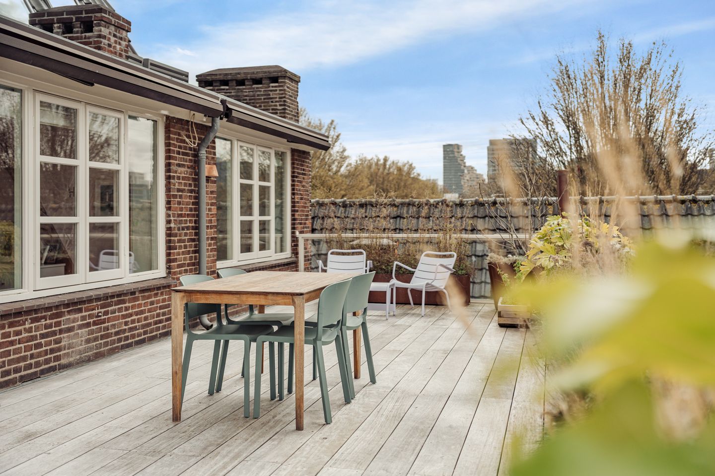 Luxurious Double Upper House in Desirable Amsterdam Zuid Location — 30
