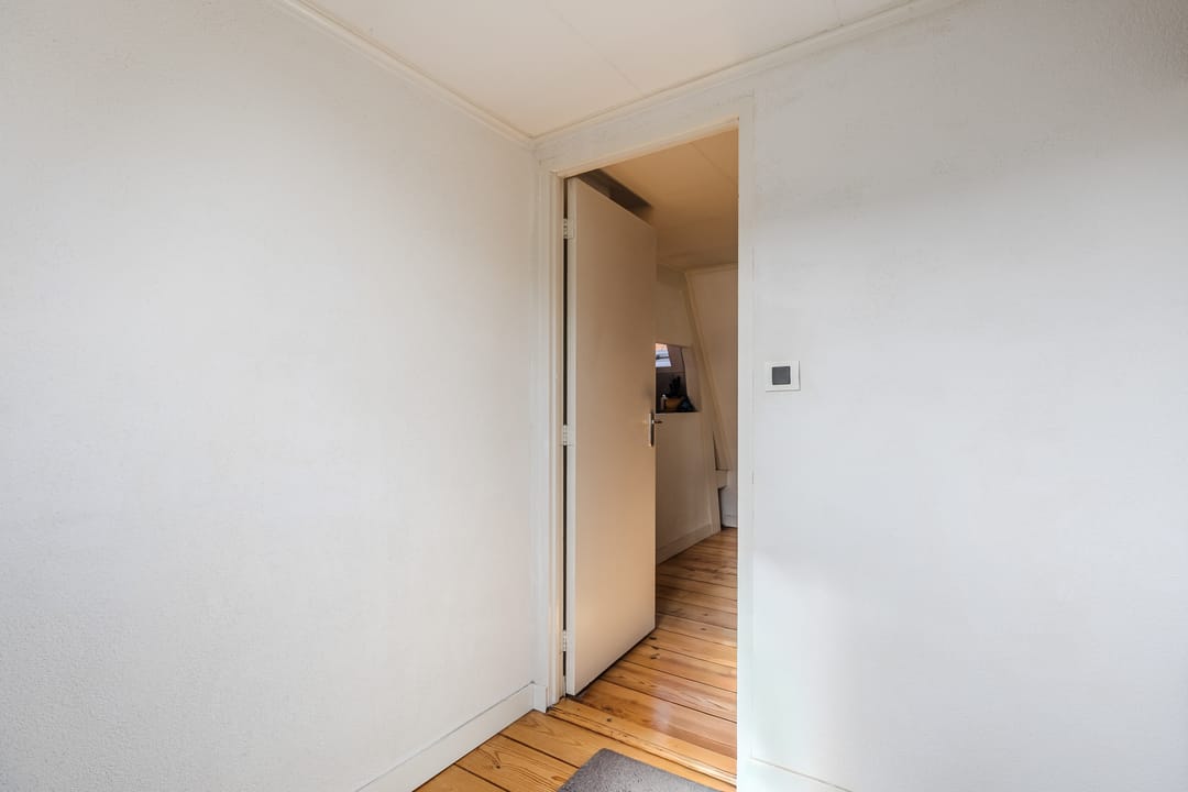 Spacious 3-Room Apartment in the Heart of Alkmaar with Natural Light — 13