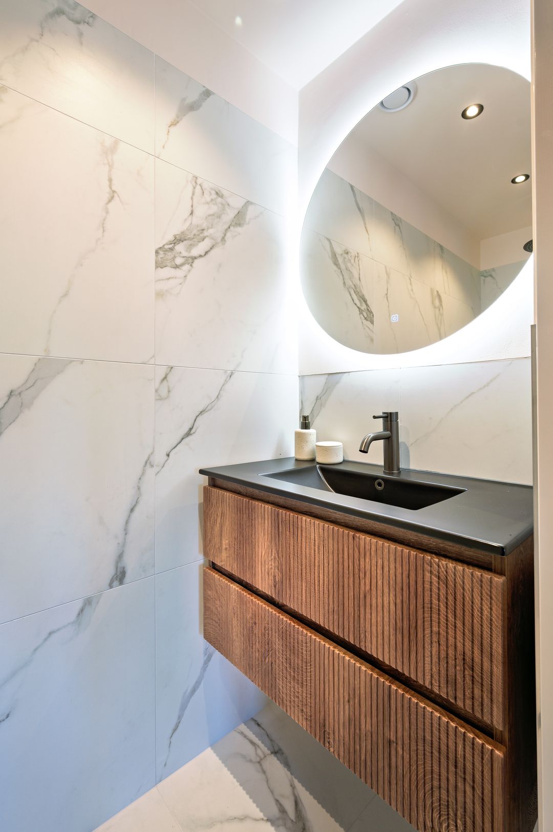 Foto 31 van Witte de Withstraat 143-4