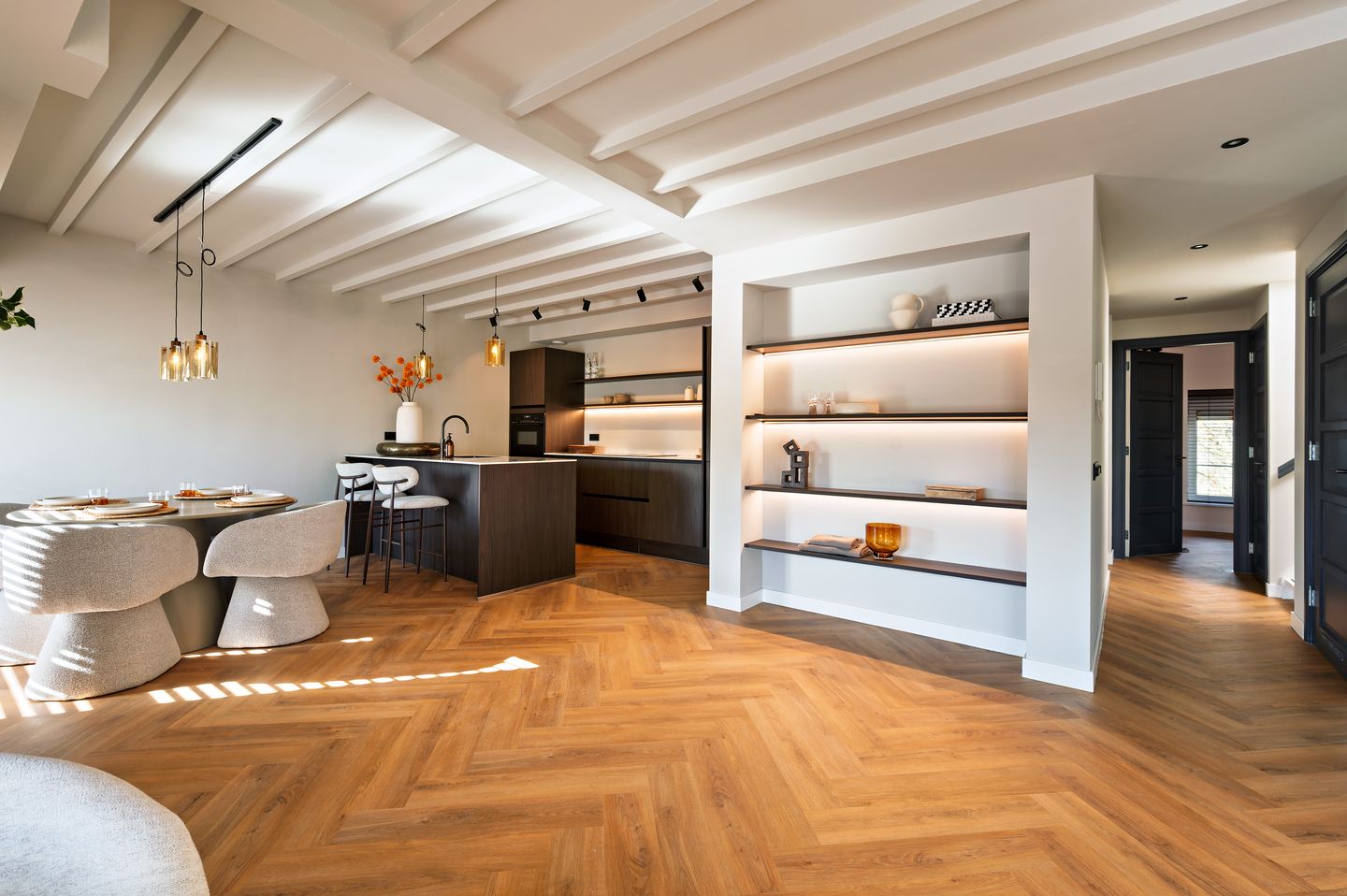 Foto 4 van Witte de Withstraat 143-4