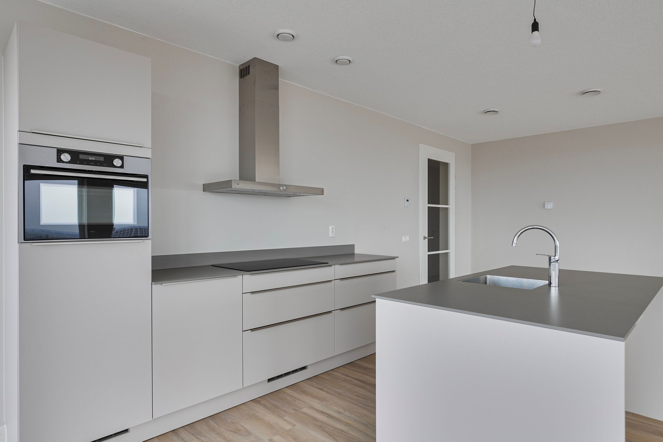 Foto 18 van Perzikweg 146