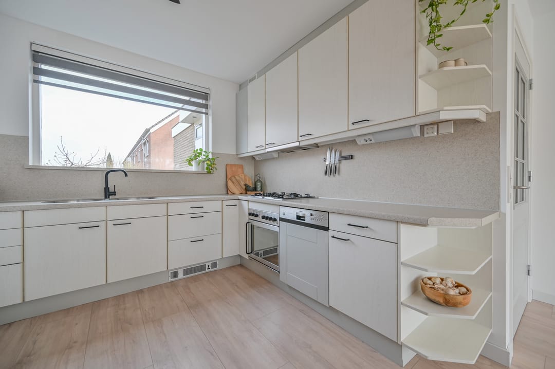 Photo 7 of Wethouder van Damlaan 100-A