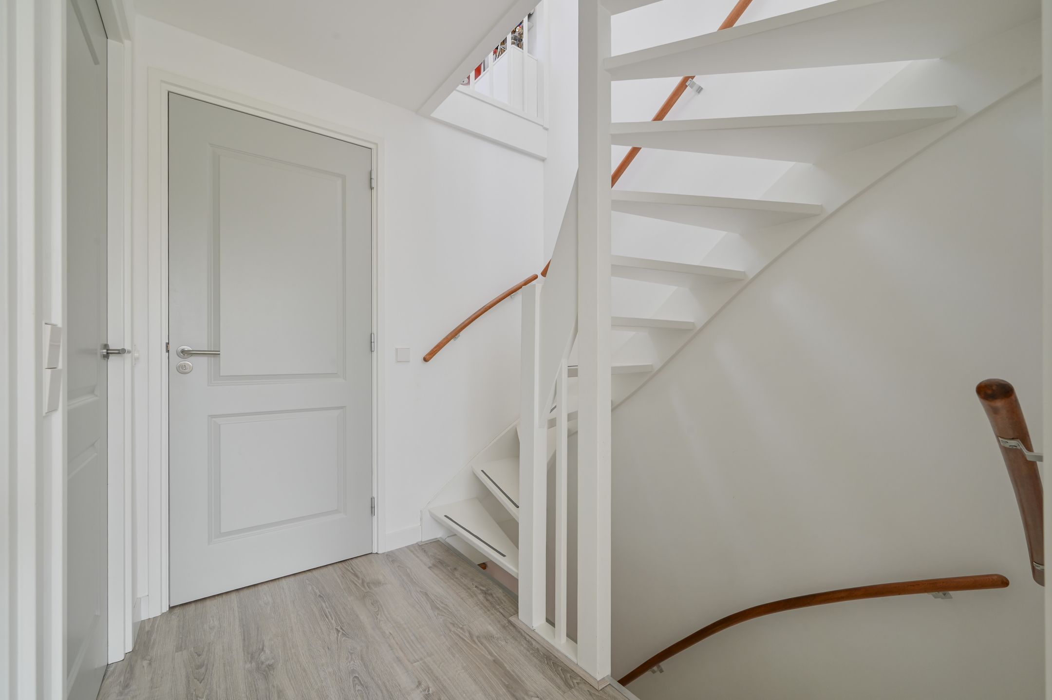 Photo 27 of Wethouder van Damlaan 100-A