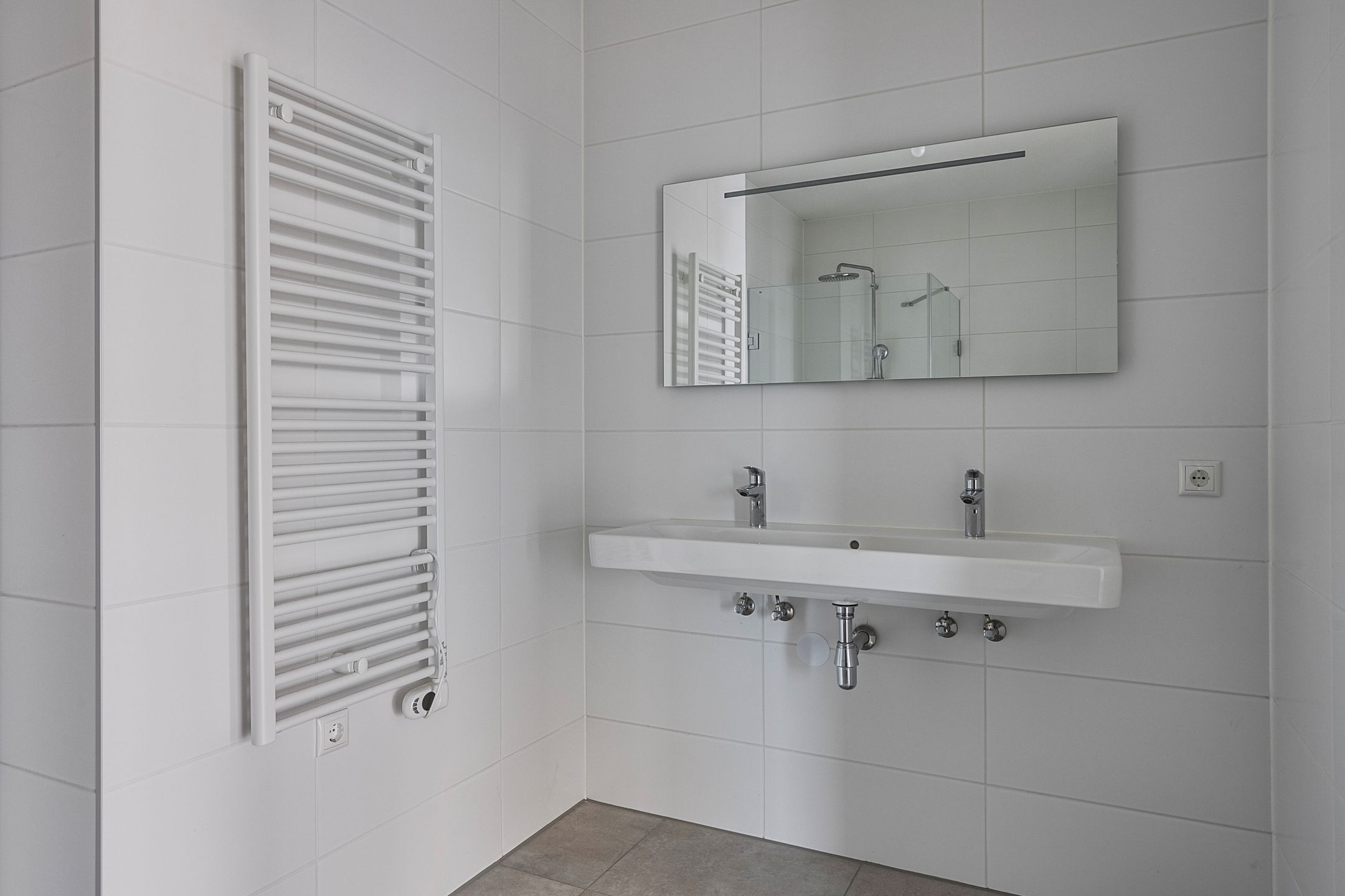 Foto 33 van Perzikweg 146