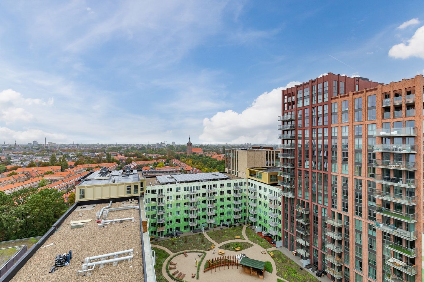 Foto 35 van Perzikweg 146