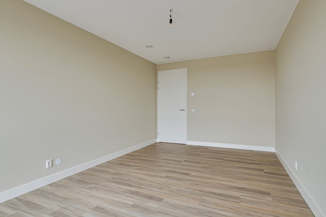 Foto 28 van Perzikweg 146