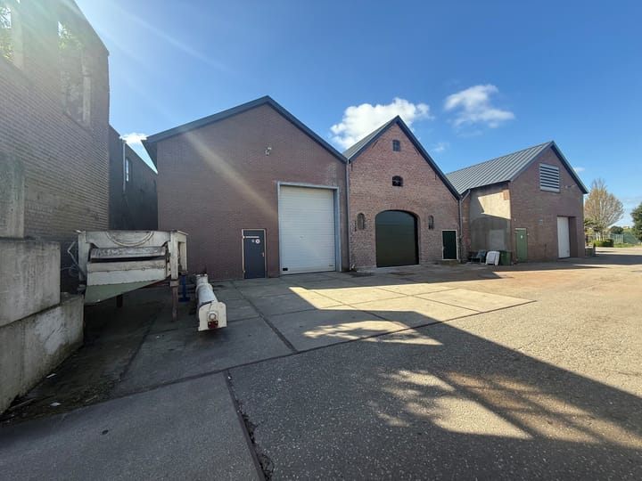 Waalbandijk 115, Dodewaard