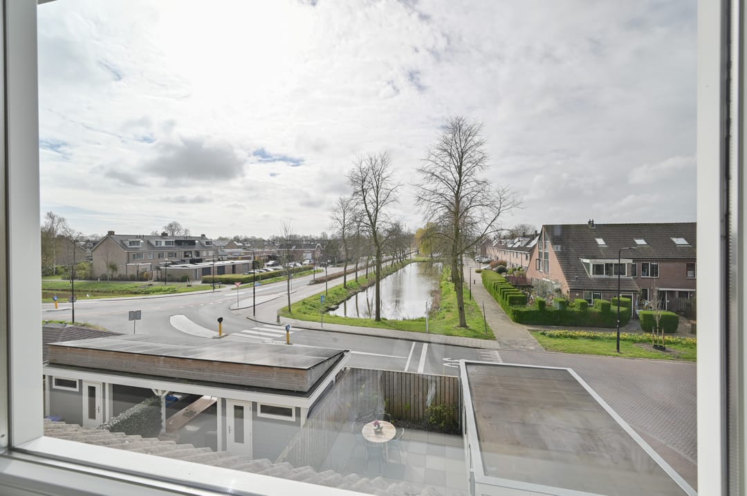 Photo 32 of Wethouder van Damlaan 100-A