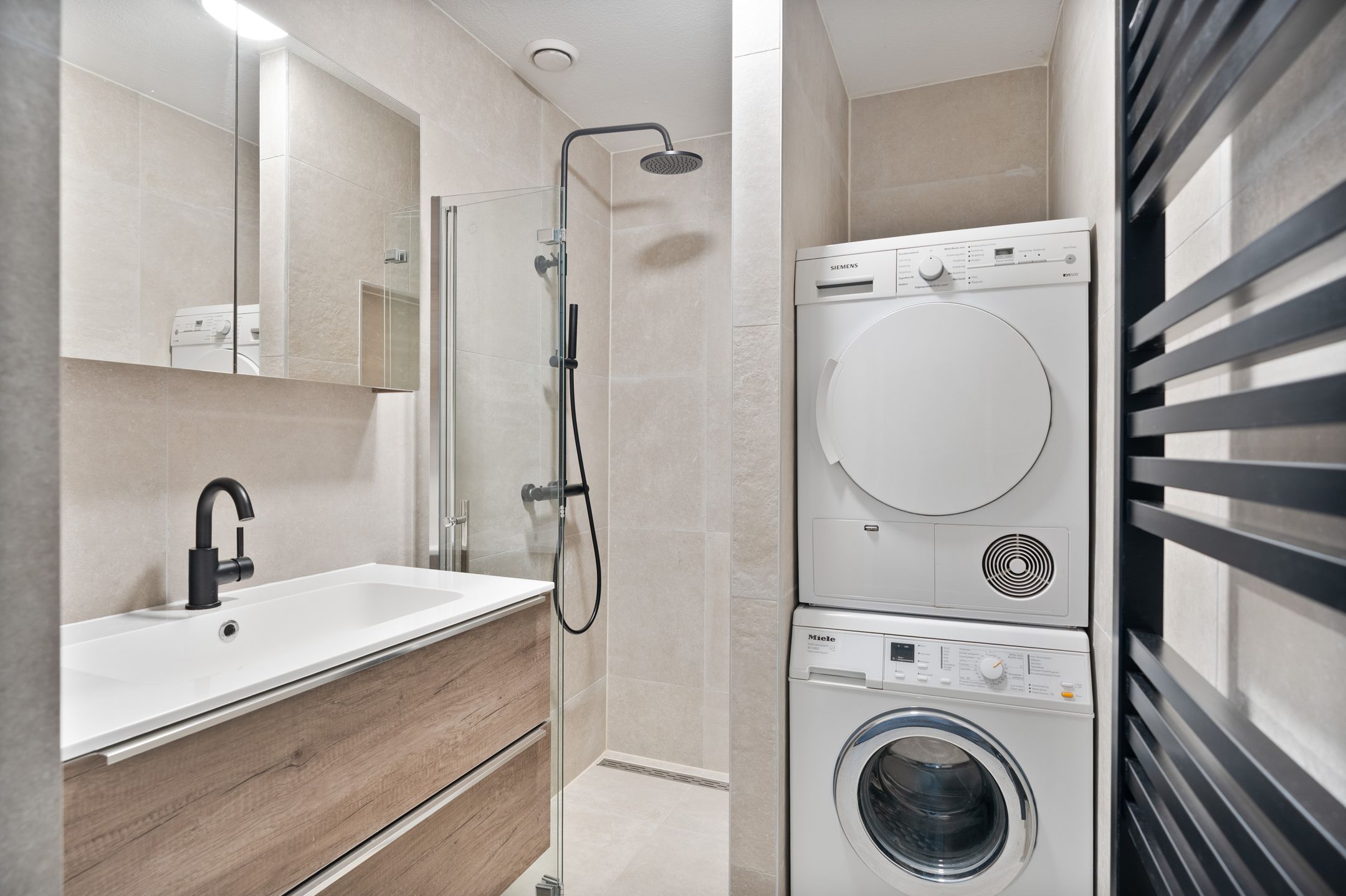 Foto 24 van Gleditsiastraat 39