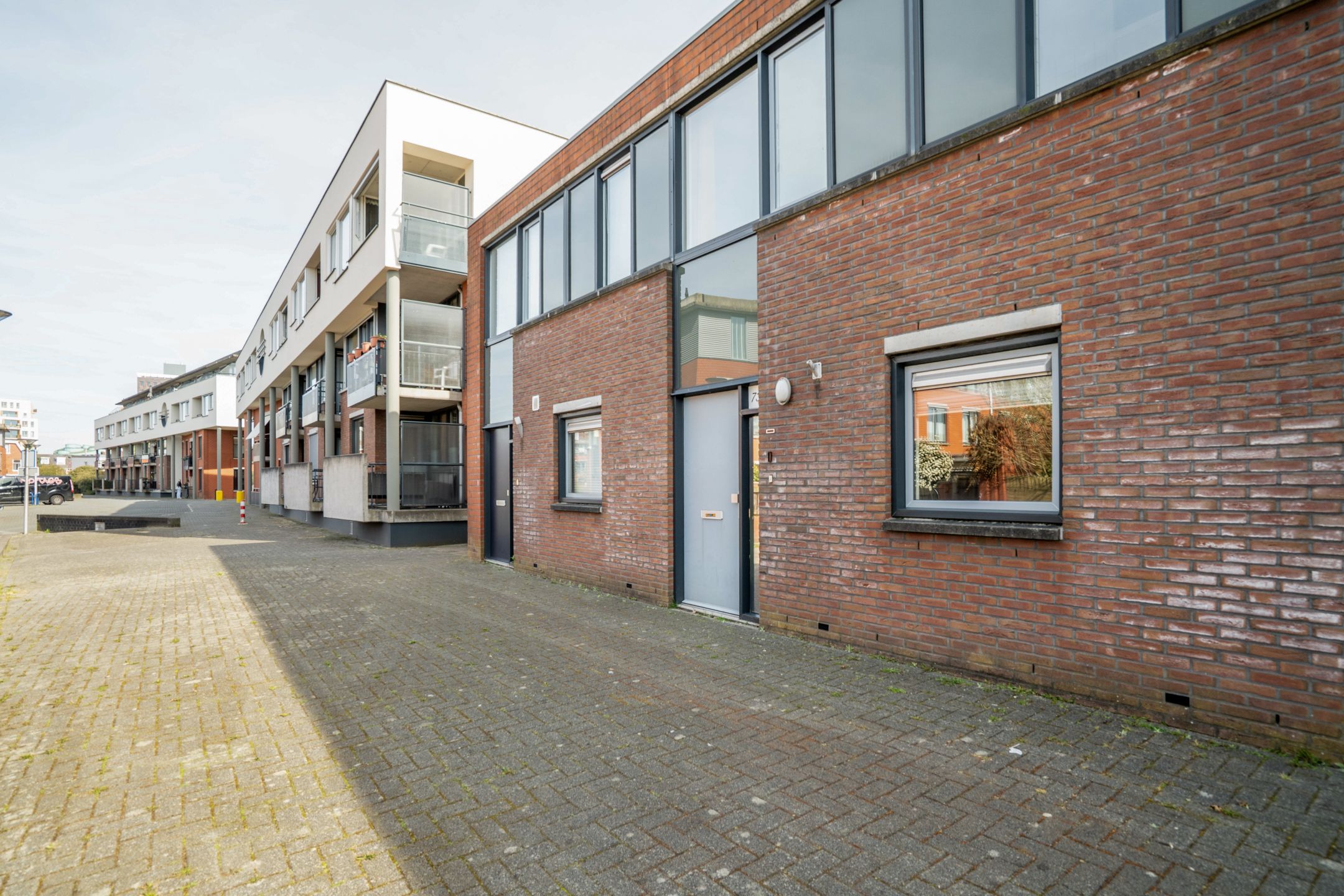 Foto 30 van Perikplein 73