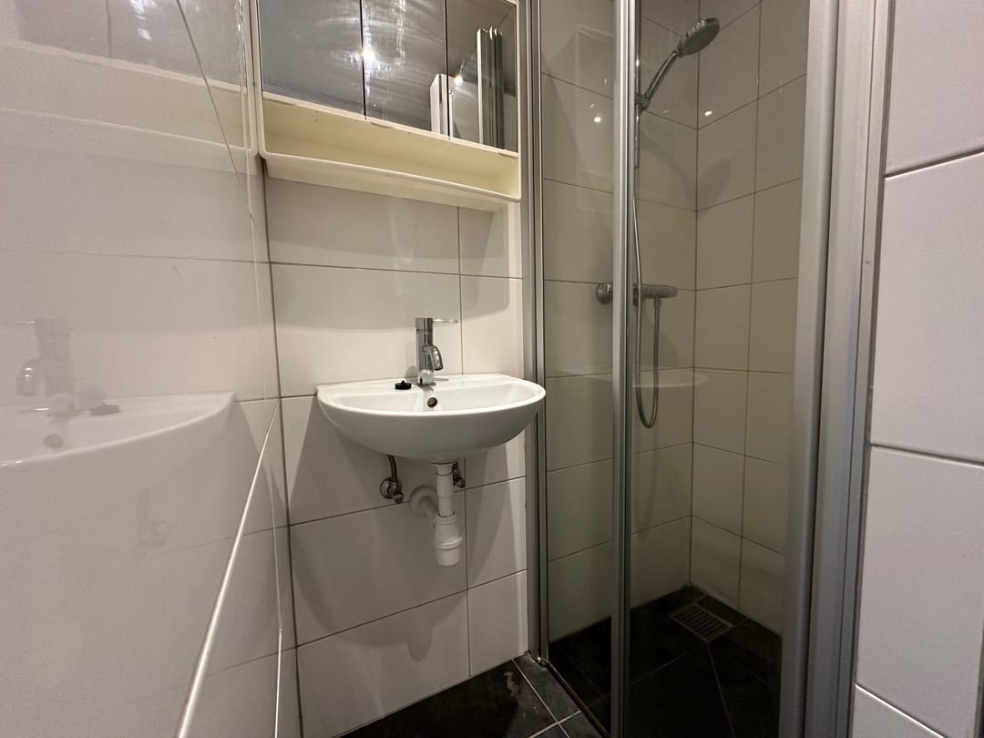 Foto 8 van Spoorstraat 4