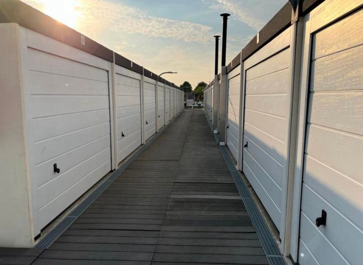 View photo 2 of Industrieweg 6