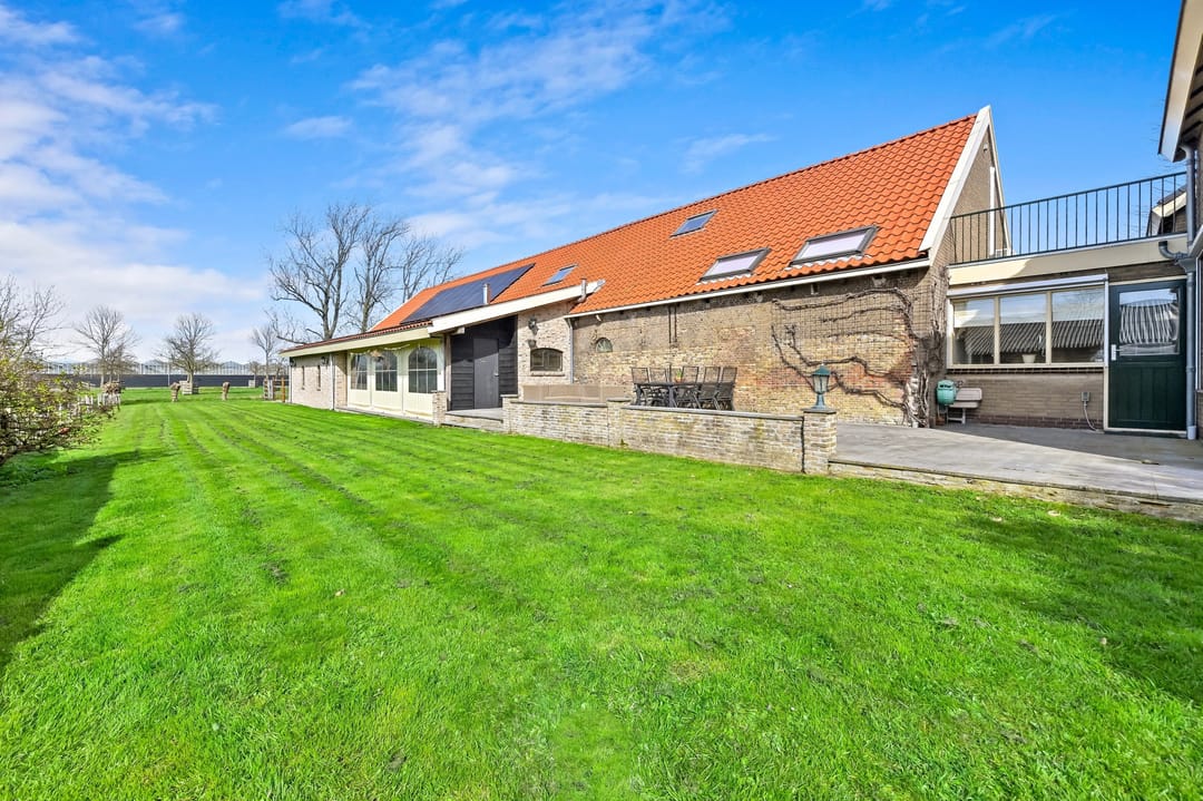 Spacious Equestrian Farm Residence with Wellness Facilities in Maasland — 77