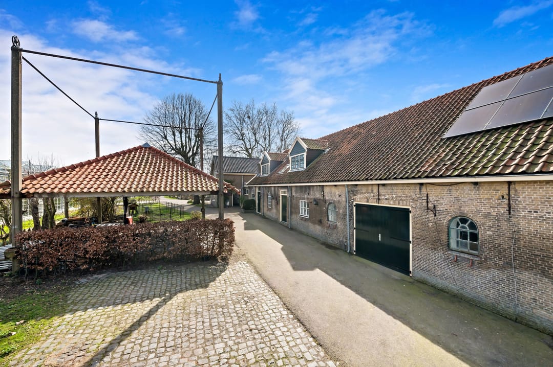 Spacious Equestrian Farm Residence with Wellness Facilities in Maasland — 92