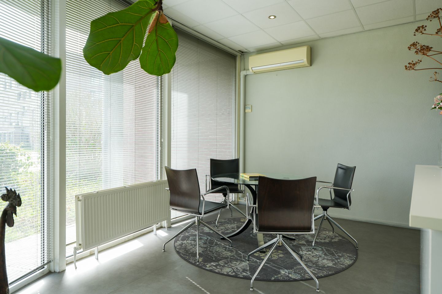 View photo 5 of Rossinistraat 36