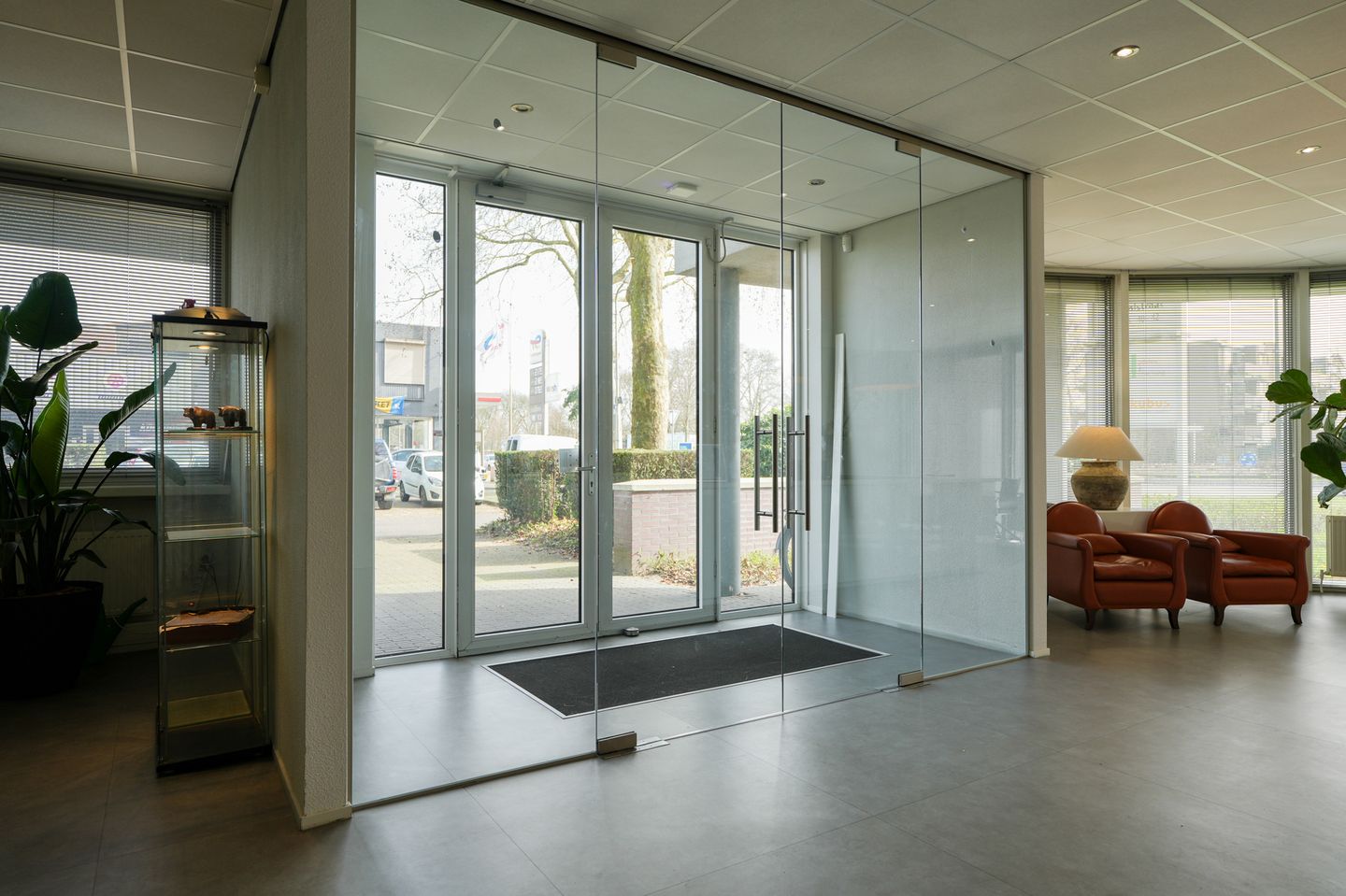 View photo 4 of Rossinistraat 36