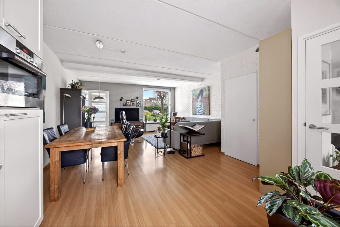 Photo 16 of Slinger 38