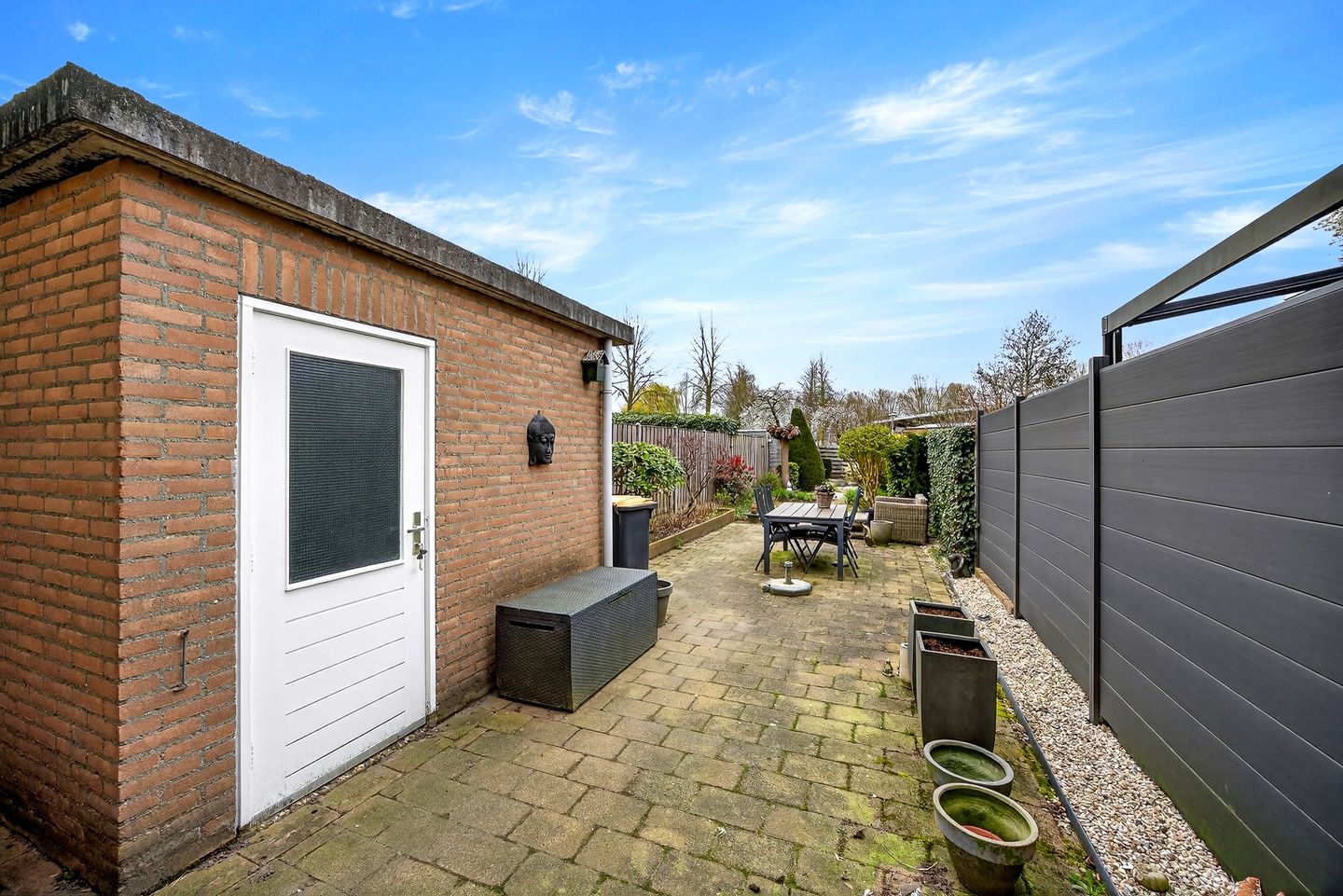 Photo 35 of Slinger 38