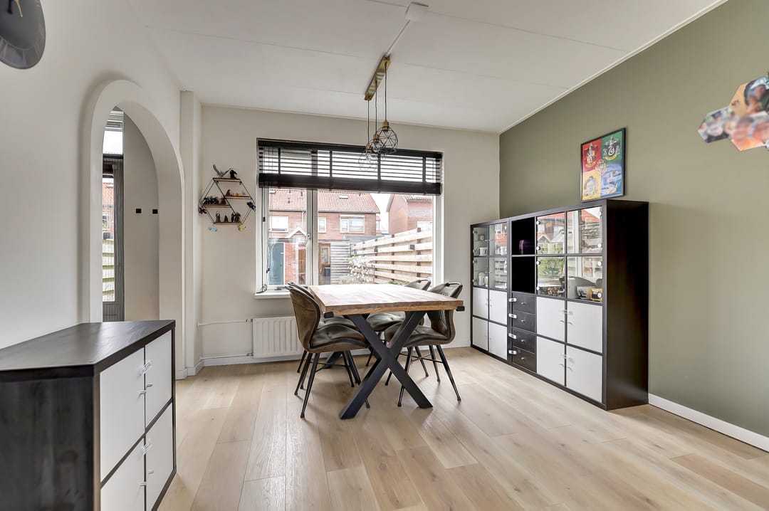 Foto 13 van van Ruysdaelstraat 4