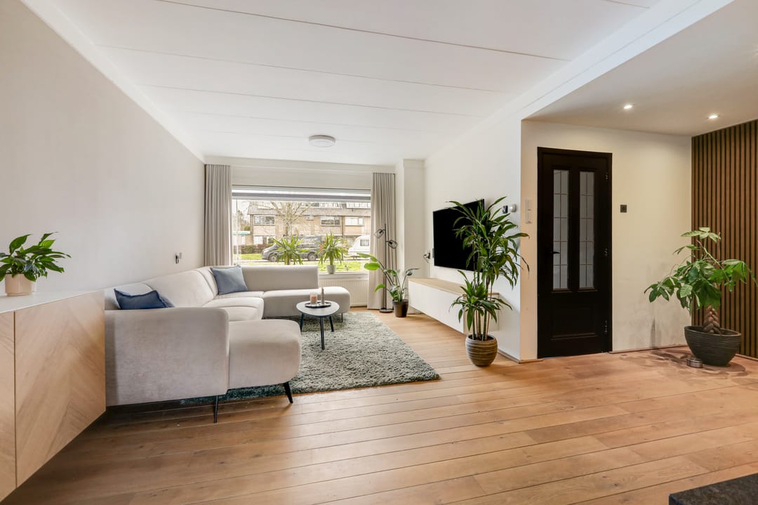 Photo 2 of Europalaan 37