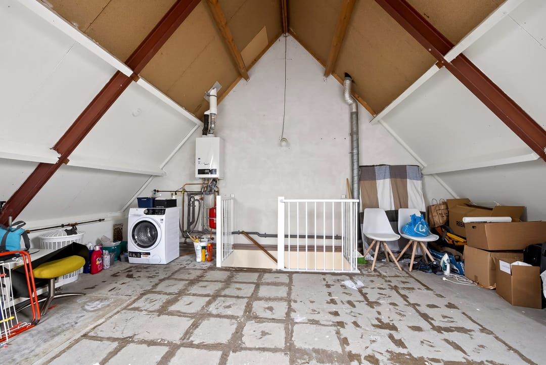 Photo 31 of Slinger 38