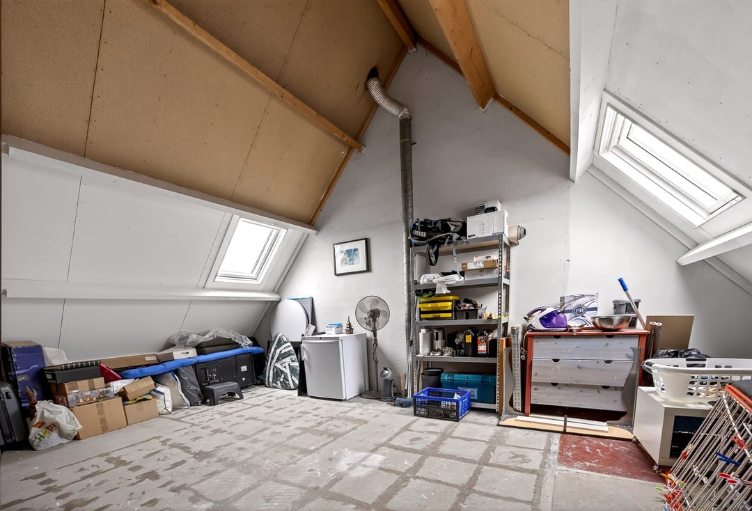 Photo 32 of Slinger 38