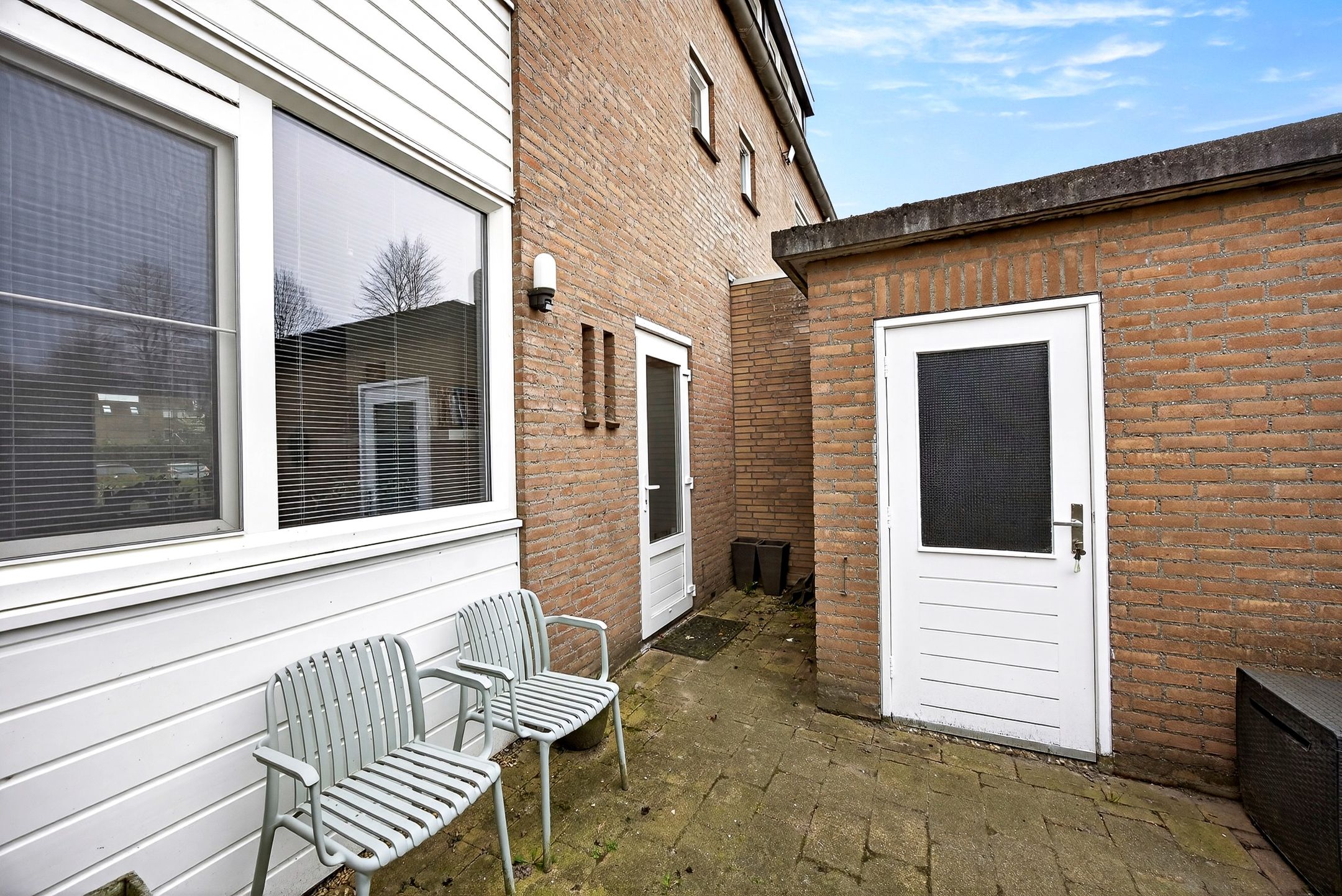 Photo 33 of Slinger 38