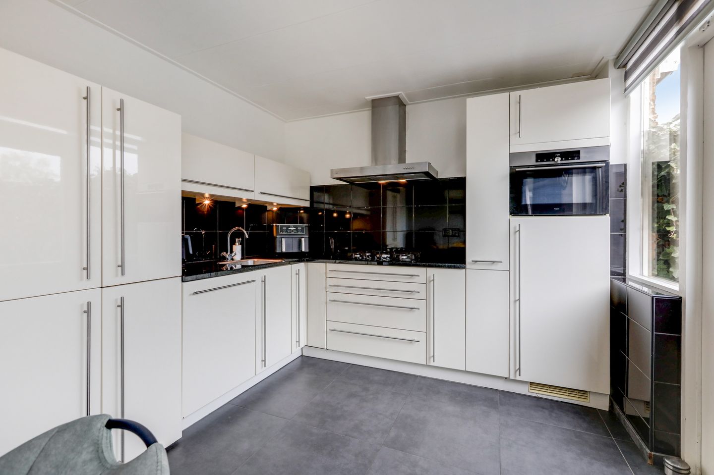 Photo 14 of Europalaan 37