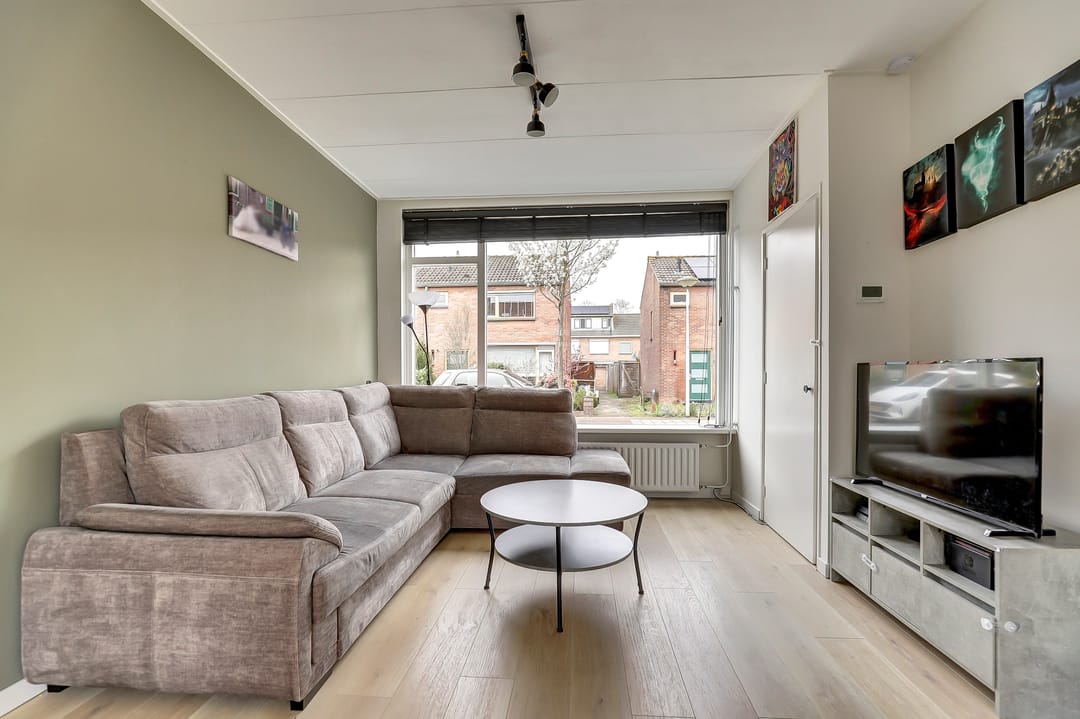 Foto 2 van van Ruysdaelstraat 4