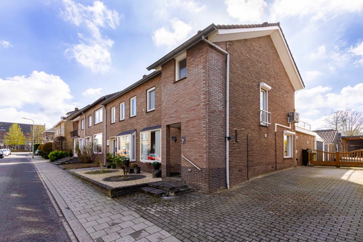 Foto 2 van Heukelstraat 7