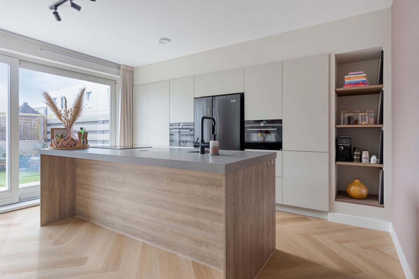 Photo 4 of Binnenbuurt 10