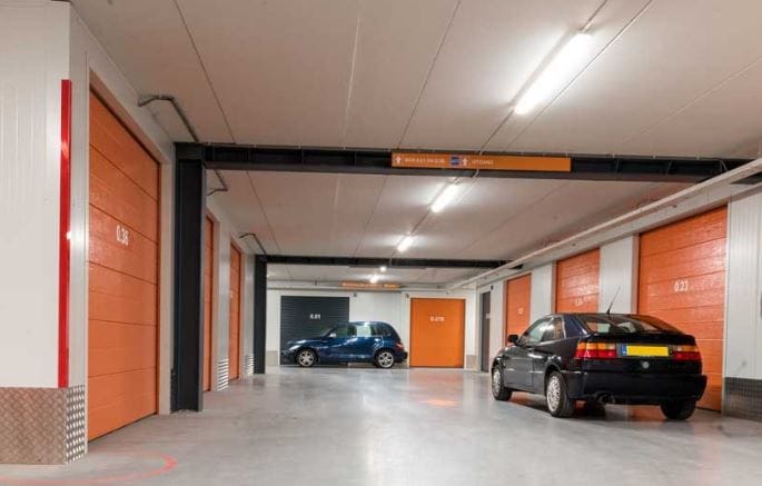 Bekijk foto 4 van Delta 61