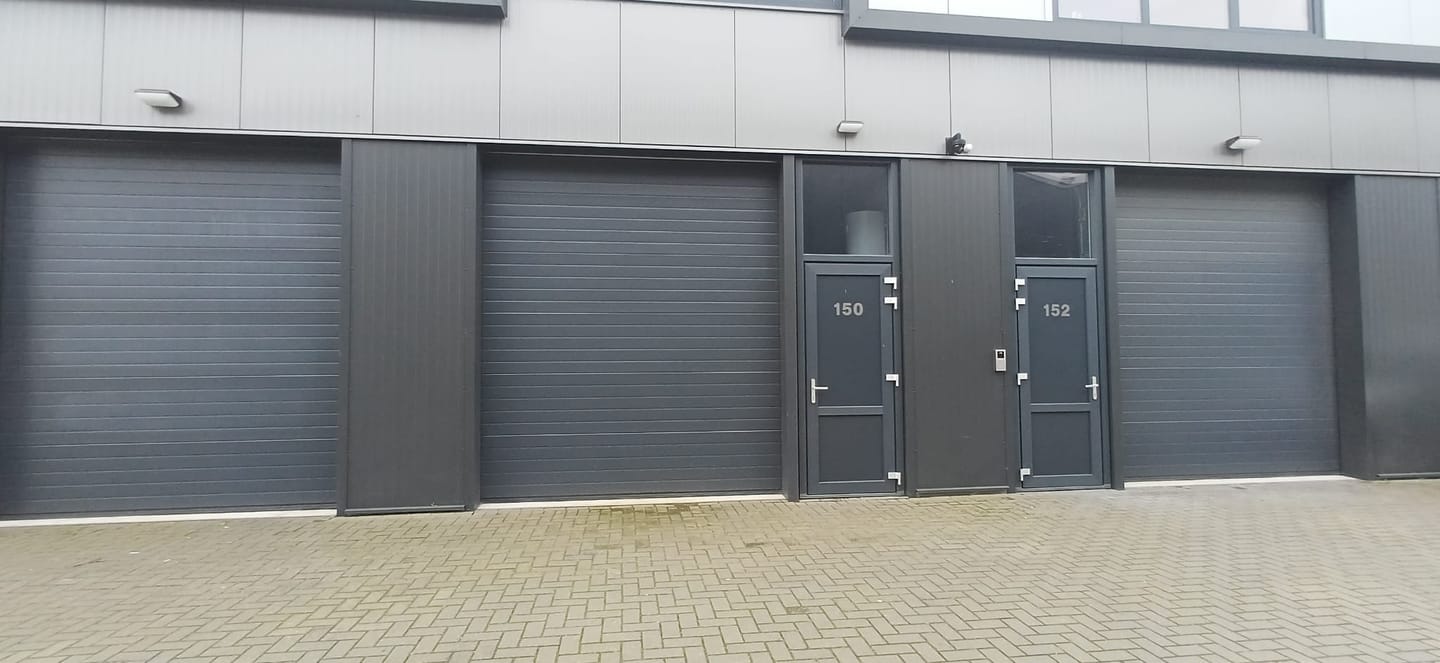 View photo 1 of Tussendonk 150