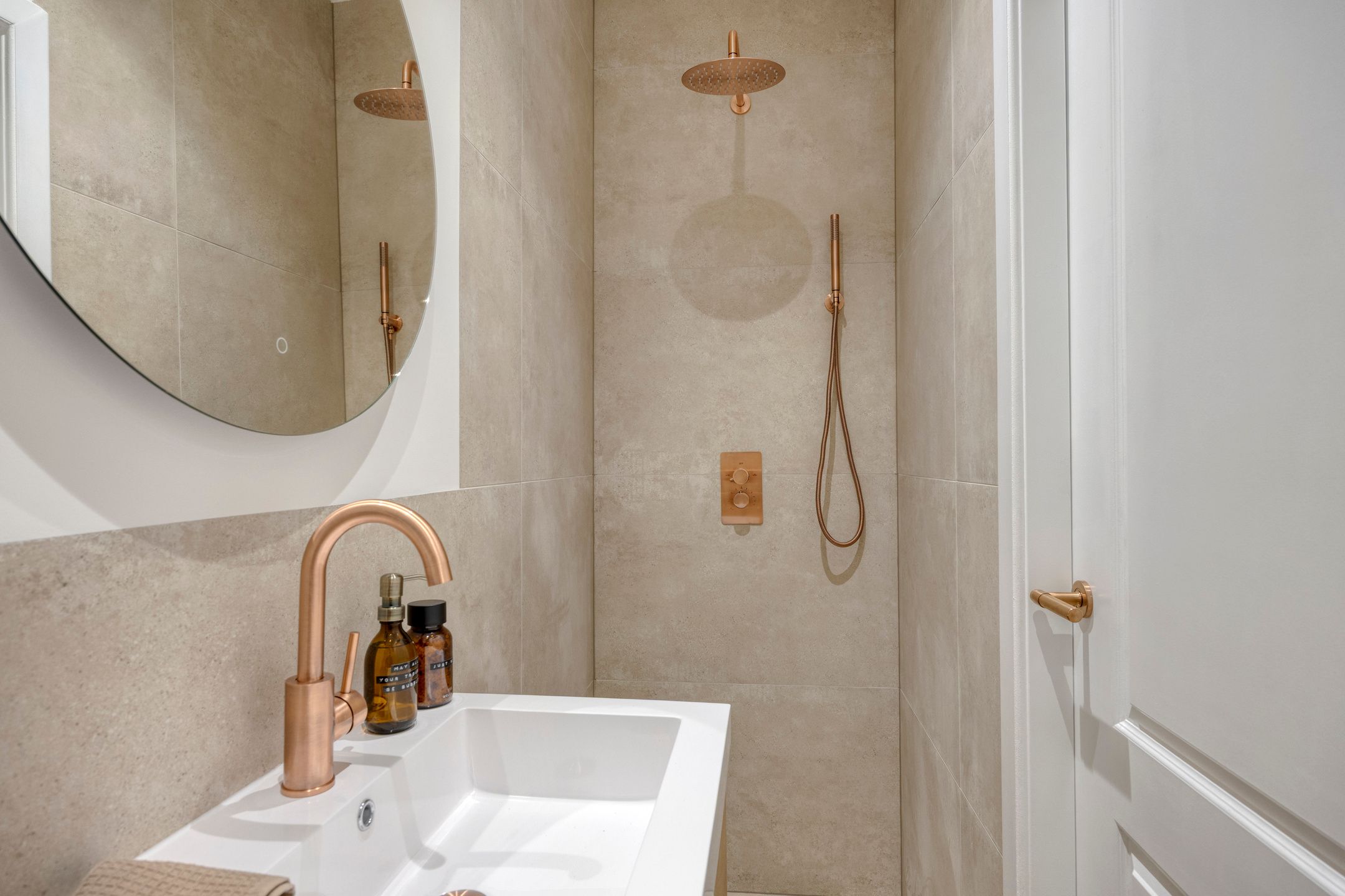 Foto 18 van Narmstraat 23