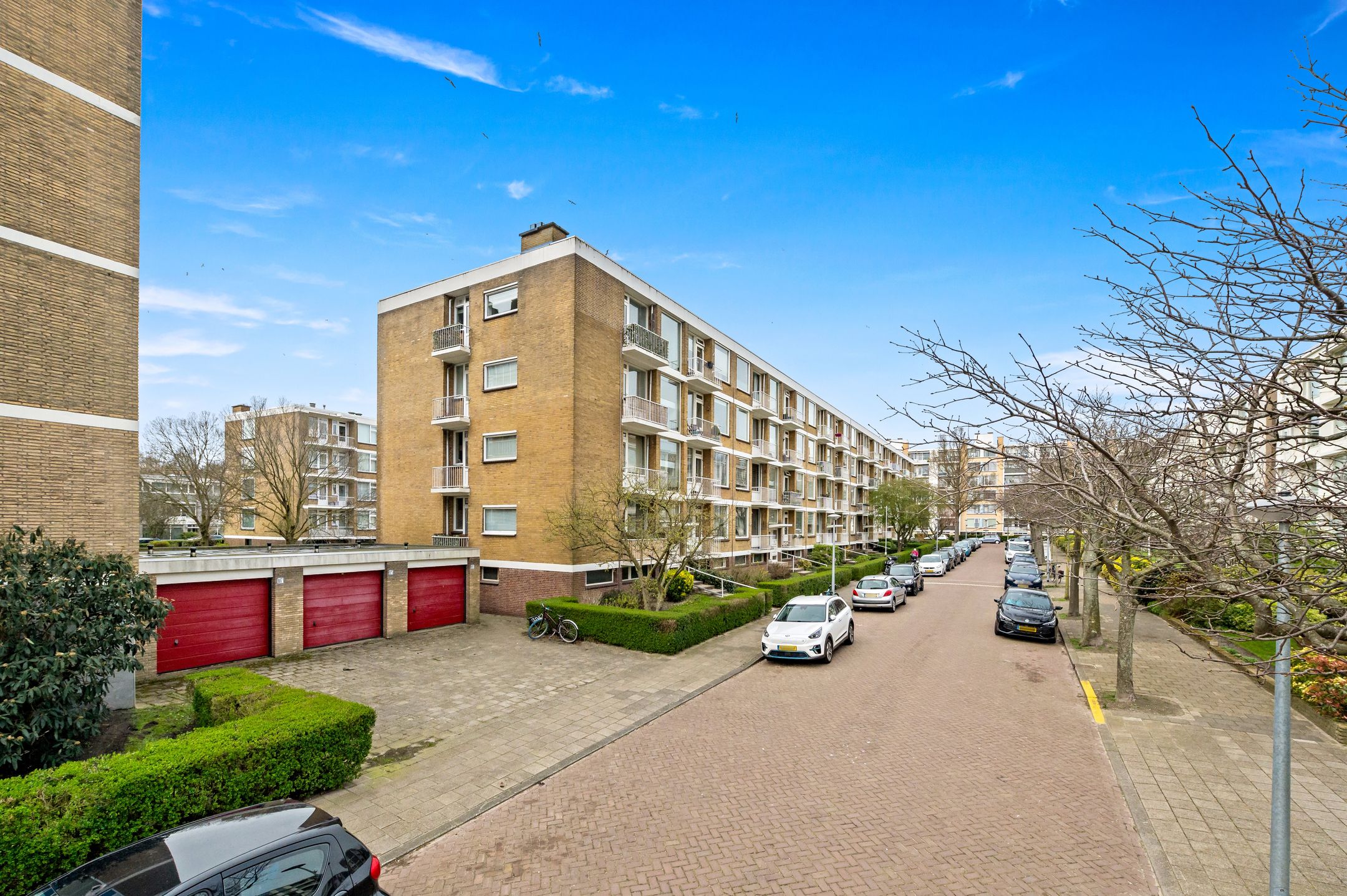 Photo 36 of Messchaertstraat 107